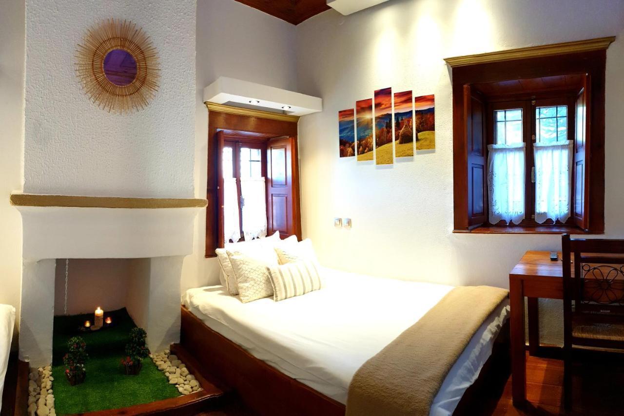 Astraka Guesthouse I Papigko Ngoại thất bức ảnh