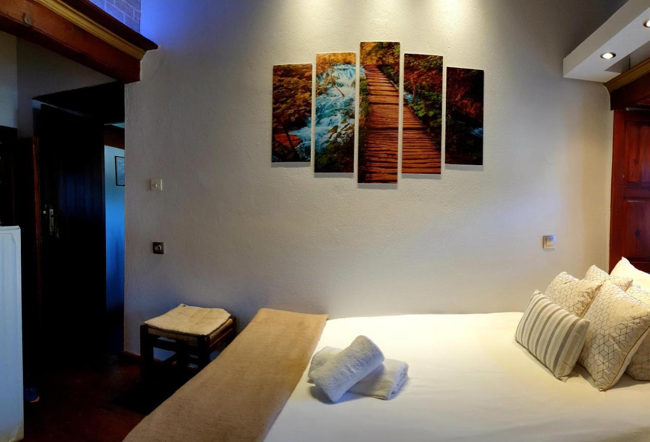Astraka Guesthouse I Papigko Ngoại thất bức ảnh