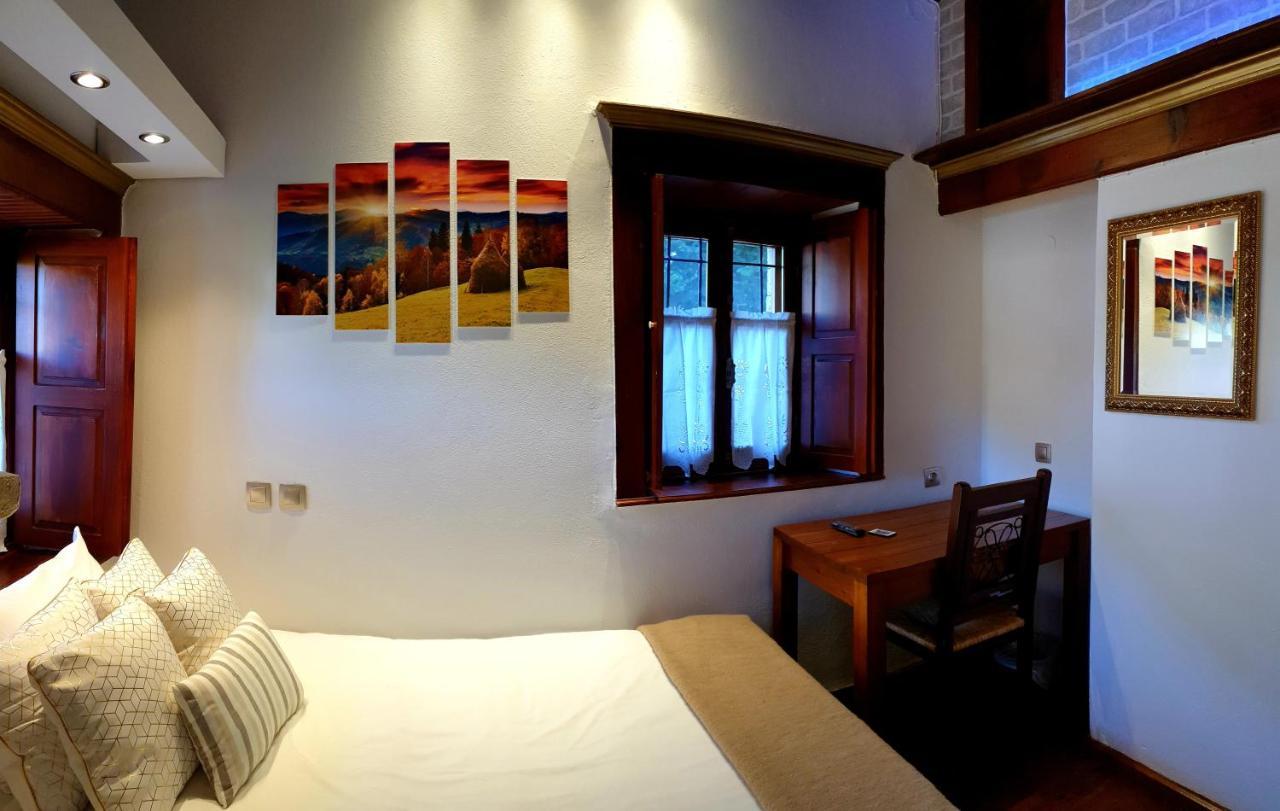 Astraka Guesthouse I Papigko Ngoại thất bức ảnh